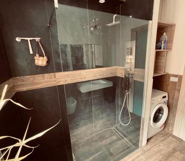 Tirano House | Luce private deluxe apartment near the station