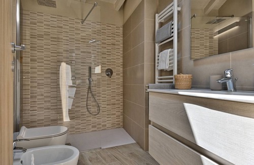 Aer Apartment | Luna - Theater Home, in the historic center