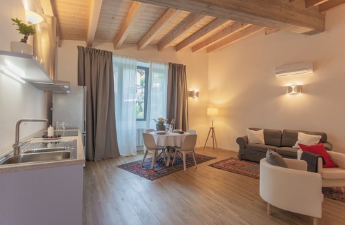 San Fermo della Battaglia Villa | Luxury Apartments in Villa Cardinal Ciceri