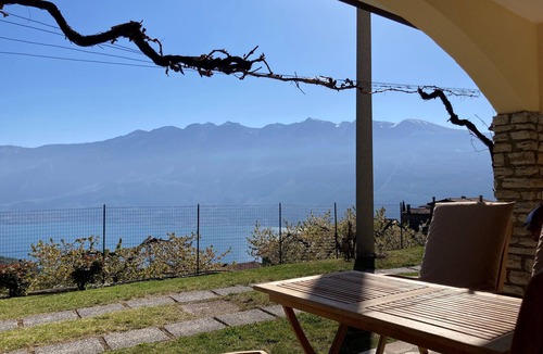 Tignale Villa | Luxurious, high-quality, very spacious apartment in a secluded location