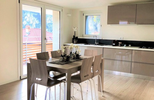 Castro Apartment | Luxurious Penthouse: Villa Letizia