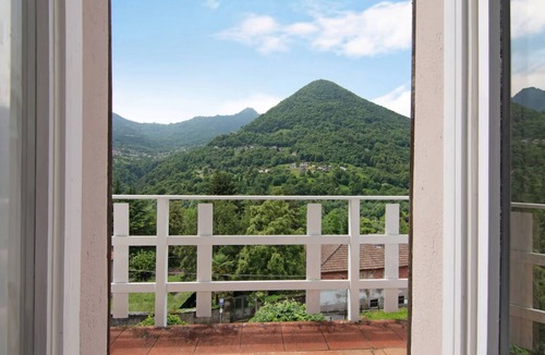 Dizzasco Villa | Luxurious villa with pool (Villa Oleandra)