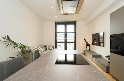 Milan Apartment | Luxury Design Loft - 20 minutes from DUOMO-NAVIGLI