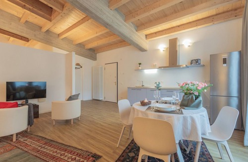 San Fermo della Battaglia Apartment | Luxury Apartments in Villa Cardinal Ciceri by Rent all Como