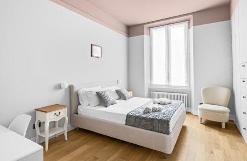 Porta Venezia Apartment | Luxury Penthouse - 5 min to Duomo
