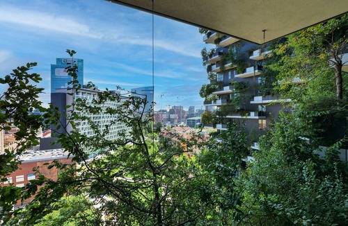 Porta Garibaldi Apartment | Luxury Suite in bosco Verticale Milano Isola