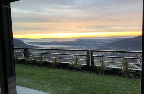 Villanuova sul Clisi House | Luxury VIEW LAKE Elegant Villa in the Salò area with private pool and lake view