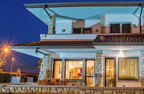 Dalmine Villa | Luxury Villa Eleganza with pool, SPA, hot tub, huge dayroom, garden, barbecue
