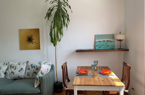 Centro Direzionale Apartment | M.Gioia 32 - One Bedroom Apartment, Sleeps 2
