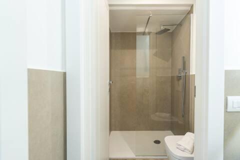 Bullona Apartment | Mac Mahon A