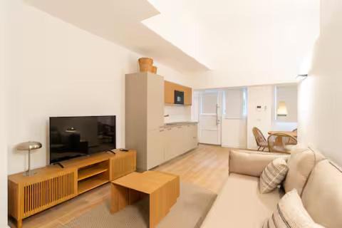 Bullona Apartment | Mac Mahon E