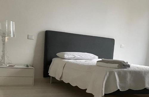 Ghisolfa Apartment | Mac mahon House
