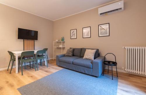 Brescia Antica Apartment | Magenta Retreat Piazza Arnaldo & Private Terrace