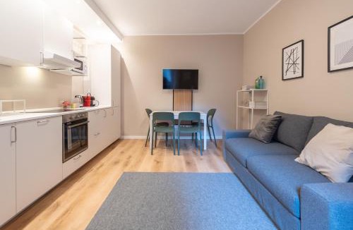 Brescia Antica Apartment | Magenta Retreat Piazza Arnaldo & Private Terrace