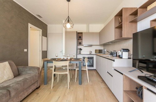 Cascina dei Pomi Apartment | Maggiolina Townlife, Modern And Bright 1BR With Terrace By Halldis
