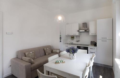 Mandello del Lario Apartment | Maji Como Lake apartment