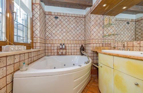 Ferno House | Malpensa Jacuzzi House