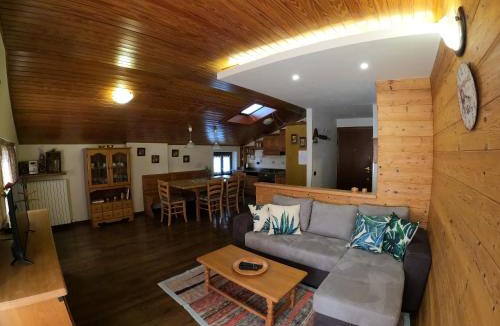 Premana Apartment | Mansarda Bellavista - Your Mountain Holiday