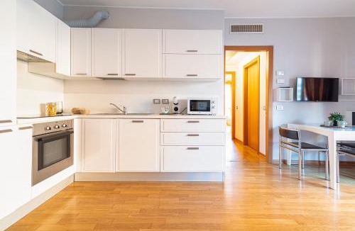 Vimodrone Apartment | Martesana Terrace Flat with garage - Ospedale San Raffaele