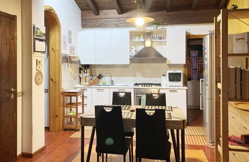Cassina Valsassina Apartment | MAT Cassina p3 · Stylish attic in mountains