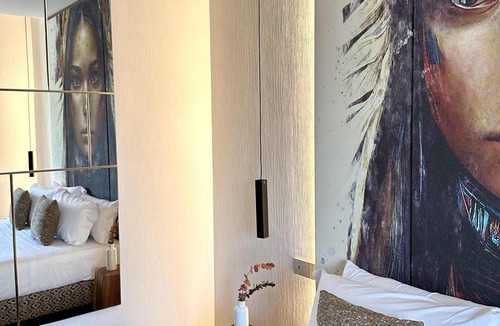 Saronno Hotel | MEALBA HOTEL Suite & Pool
