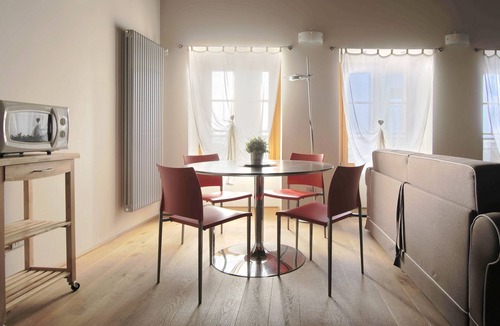 Torno Apartment | Menaggio - Studio Apartment, Sleeps 5