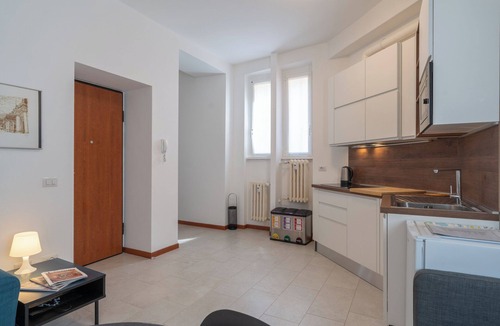 Merate Apartment | Merate Tre Spade - Two Bedroom Apartment, Sleeps 5