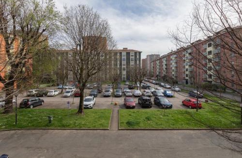 Gallaratese Apartment | Metro line 1 Free parking