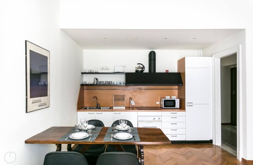 Tre Torri Apartment | Mi-dapr25a3 - Da Procida 25