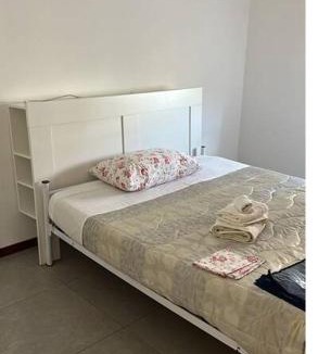 Osio Sotto Apartment | MiCasa 13