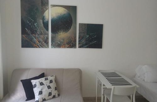 Centro Direzionale Apartment | MICHELANGELO 26 Monolocale