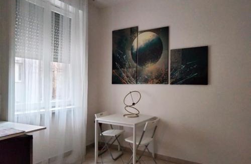 Centro Direzionale Apartment | MICHELANGELO 26 Monolocale