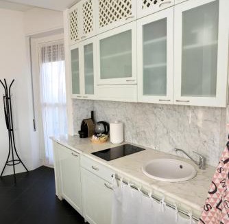 Cantu Apartment | Mid Mod