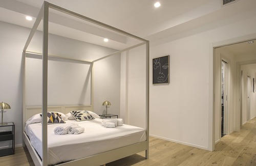 Porta Venezia Apartment | MILAN CHIC Apartments-Hosted by Sweetstay