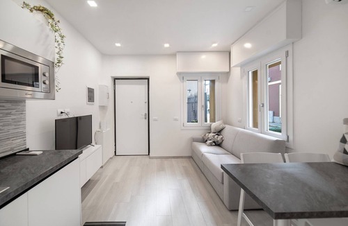 Cinisello Balsamo Apartment | [Milan - Cinisello B.] Apartment on 2 floors for families and professionals