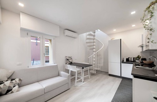 Cinisello Balsamo Apartment | [Milan - Cinisello B.] Apartment on 2 floors for families and professionals
