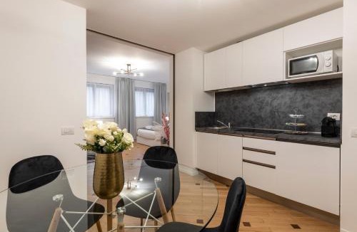 Scala Apartment | Milan Duomo Suites