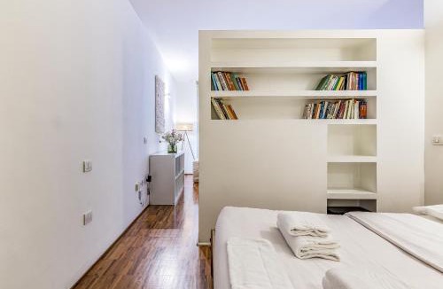 Calvairate Apartment | Milano 2pax Wifi- Via Nicastro