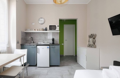 Ponte Seveso Apartment | Milano Central Station Studio 33