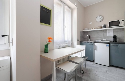 Ponte Seveso Apartment | Milano Central Station Studio 33