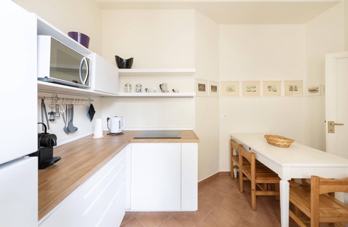 Guastalla Apartment | Milano Classy Heritage Home: quiet and prestigious apartment CITY CENTER - 4 BDR