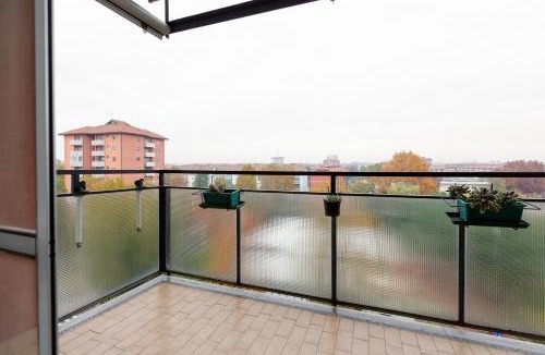 Chiesa Rossa Apartment | Milano Famagosta Balcony Apartment