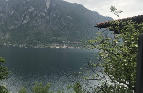 Claino Con Osteno House | Milly Lake, holidays