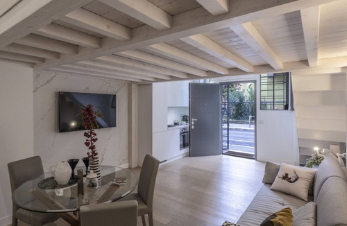Chinatown Apartment | Minimal Loft in Centro a Milano