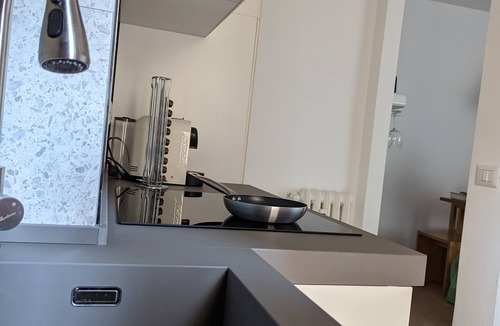 Prato Centenaro Apartment | Modern and comfortable near the subway