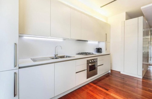 Varesine Apartment | Modern Apartment in Porta Nuova, Milannn