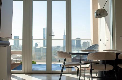 Gioia Apartment | Modern flat 16th floor - Terrace with skyline view