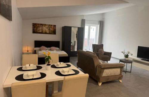 Bielefeld Apartment | Modern & ground-level apartment