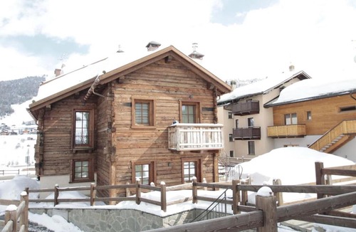 San Rocco Ski Chalet | Modern Holiday Home in Livigno Italy near Ski Area