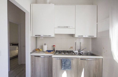 Tavernerio Apartment | Modern newly renovated apartment near Como